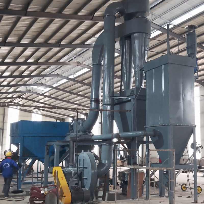 [On-site report] Vietnam CRRM1700 Raymond mill limestone processing base is put into production efficiently